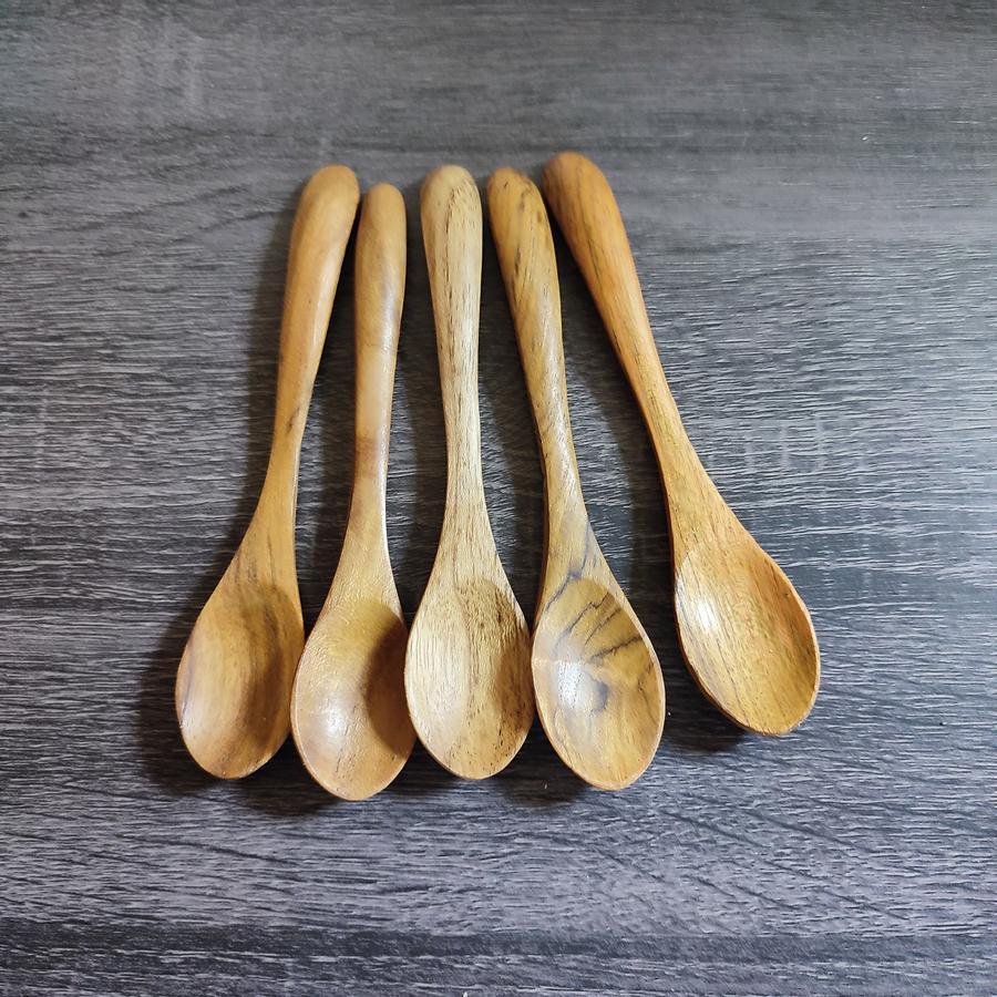 SENDOK OVAL 15 CM JATI - Image 3